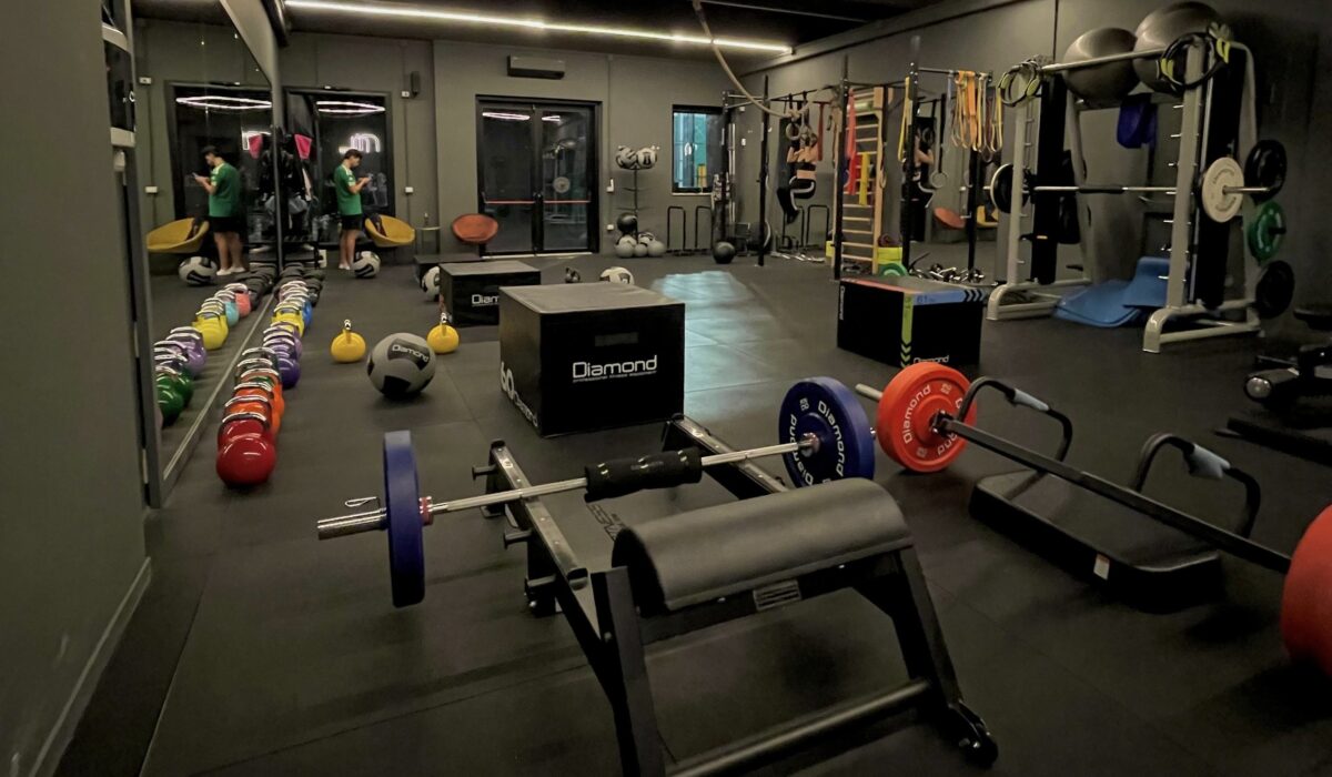 69306dba-e900-4aaf-ad0d-5bf858dd4c19 2