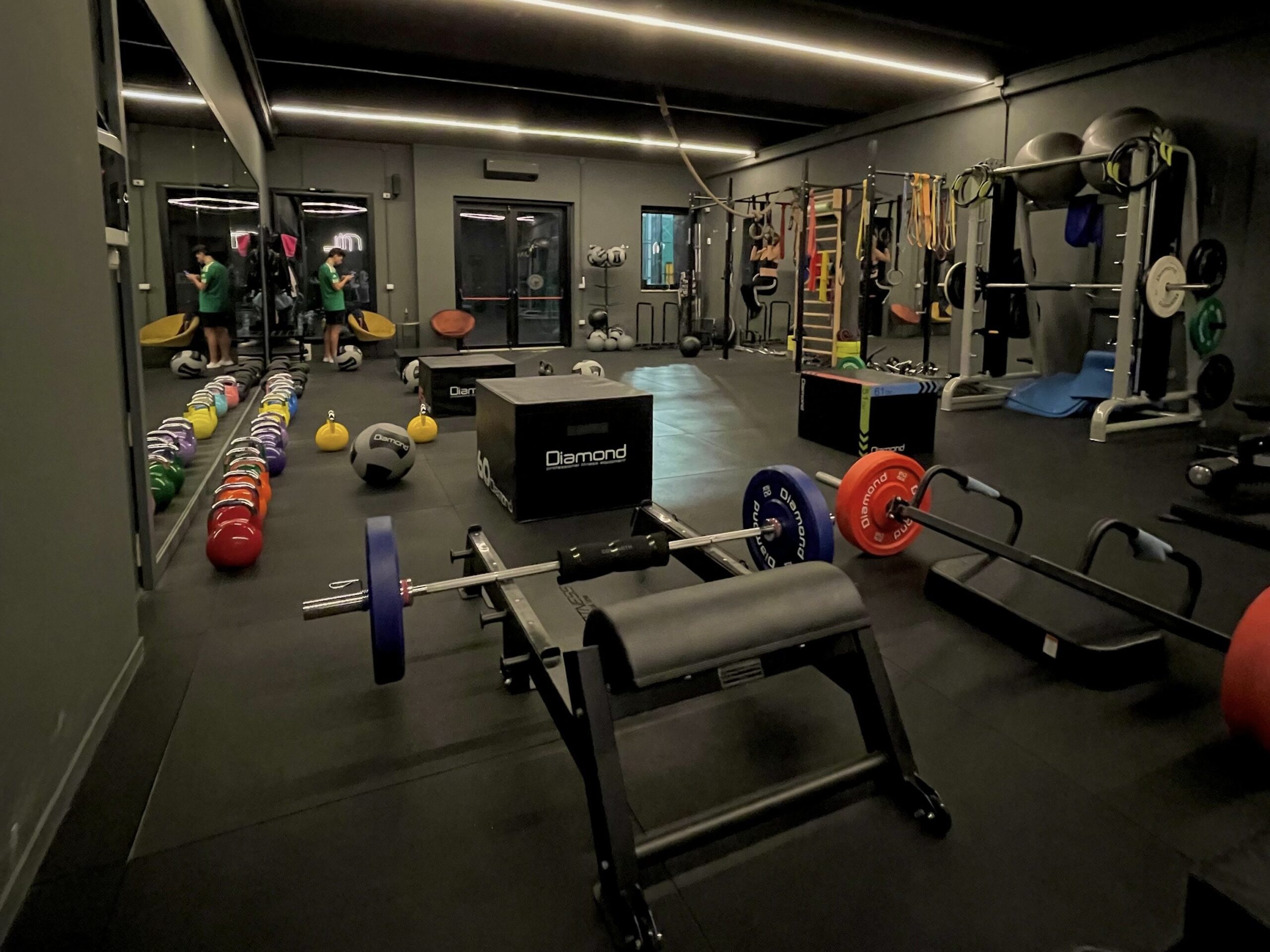 69306dba-e900-4aaf-ad0d-5bf858dd4c19 2